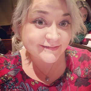 Meet your Posher, Annie